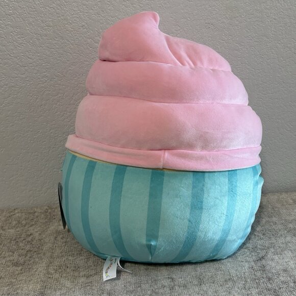 Squishmallows Diedre The Cupcake 14" 2021 Kellytoy Plush Sprinkles Pink - Picture 4 of 9